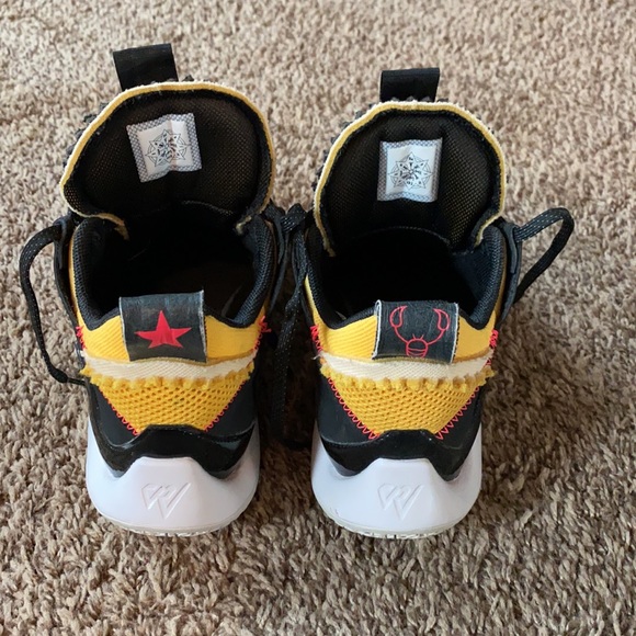 Nike Why Not Birthday Scorpio Size 6Y - Picture 4 of 5